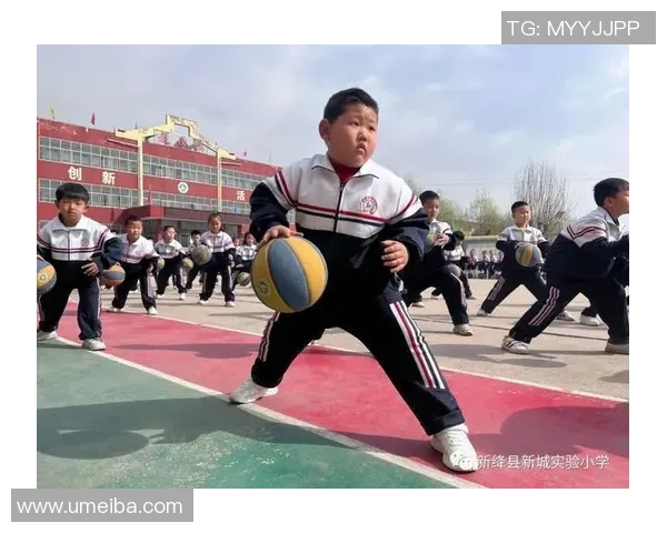 篮球课明星的成长之路与梦想追逐的精彩瞬间